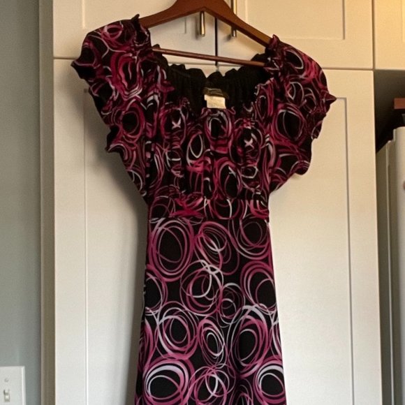 Cute Midi Dress - Picture 1 of 3